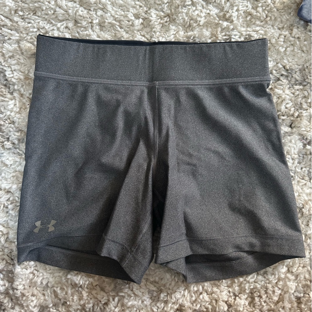 Under armour spandex shorts